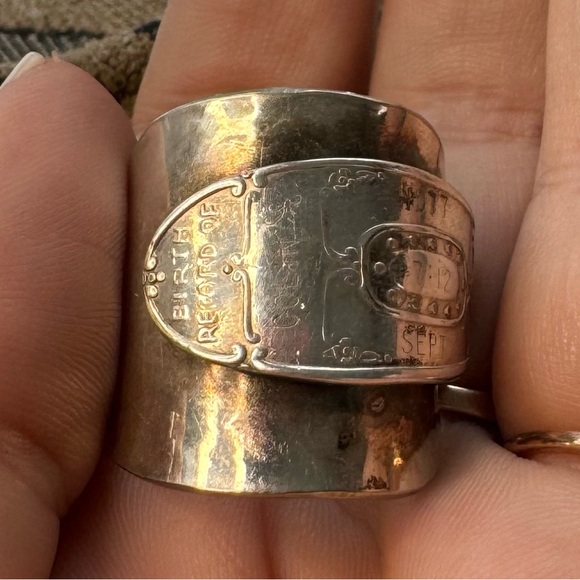 Handcrafted silver birth announcements spoon ring - Picture 8 of 14